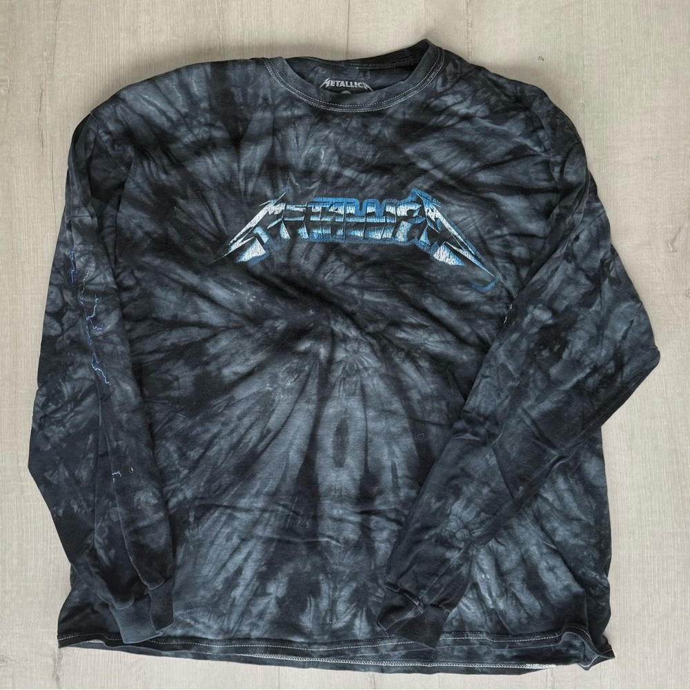 VINTAGE Metallica Tie-Dye Long Sleeve Shirt